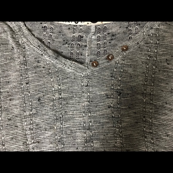 LOWEST PRICE ! Roxy blouse - Picture 2 of 3